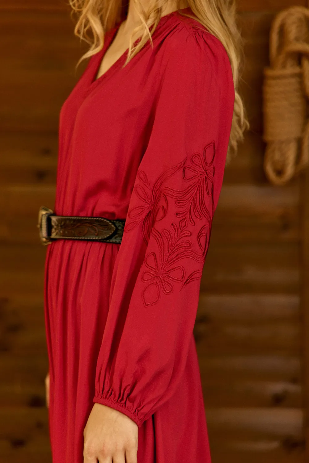 La Petite Etoile Relyne maxi jurk baksteenrood borduursel