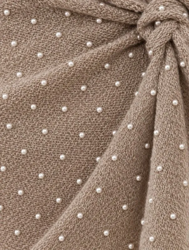 Amiek Pearly driehoek sjaal taupe met parels