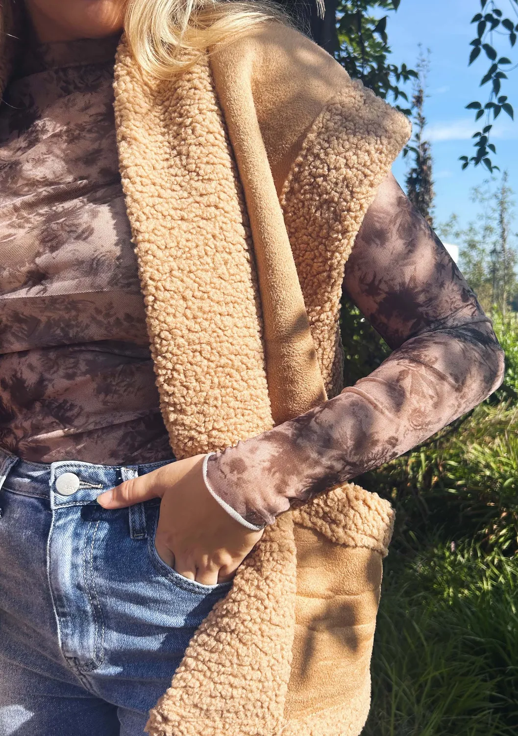 LOVEDRUNKY Teddy Gilet bodywarmer cognac met zakken