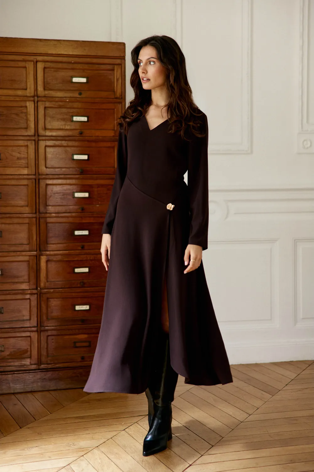 La Petite Etoile Rosalou midi jurk bruin V-hals