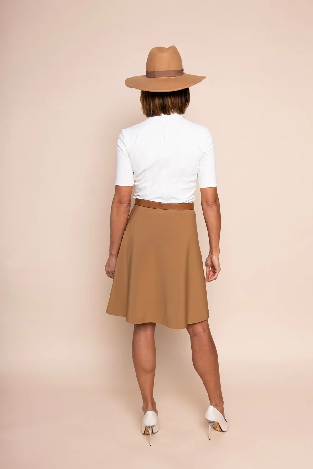 Laboutiek Donna Travel top off-white driekwart