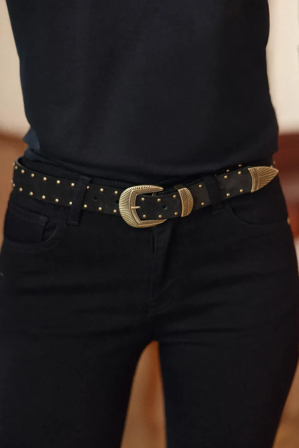 La Petite Etoile Agathe riem zwart suède studs
