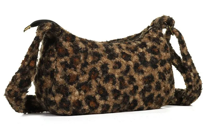 Amiek Vantoux schoudertas camel panter teddy 30 cm