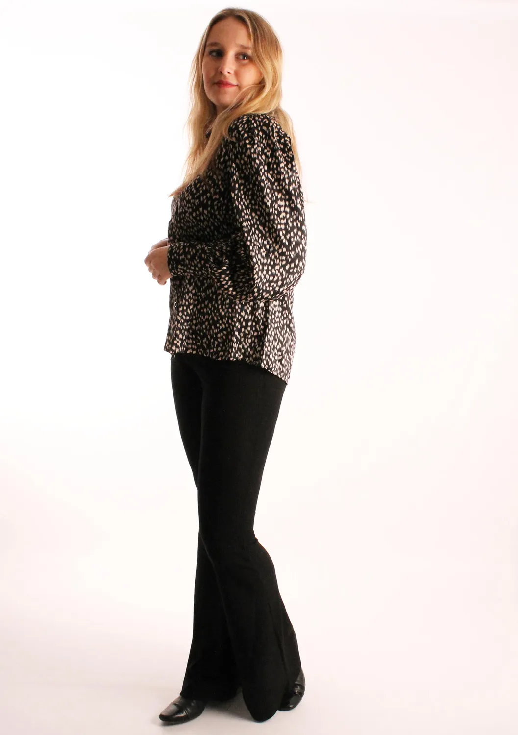 LOVEDRUNKY Flared Rib broek zwart rib hoge taille