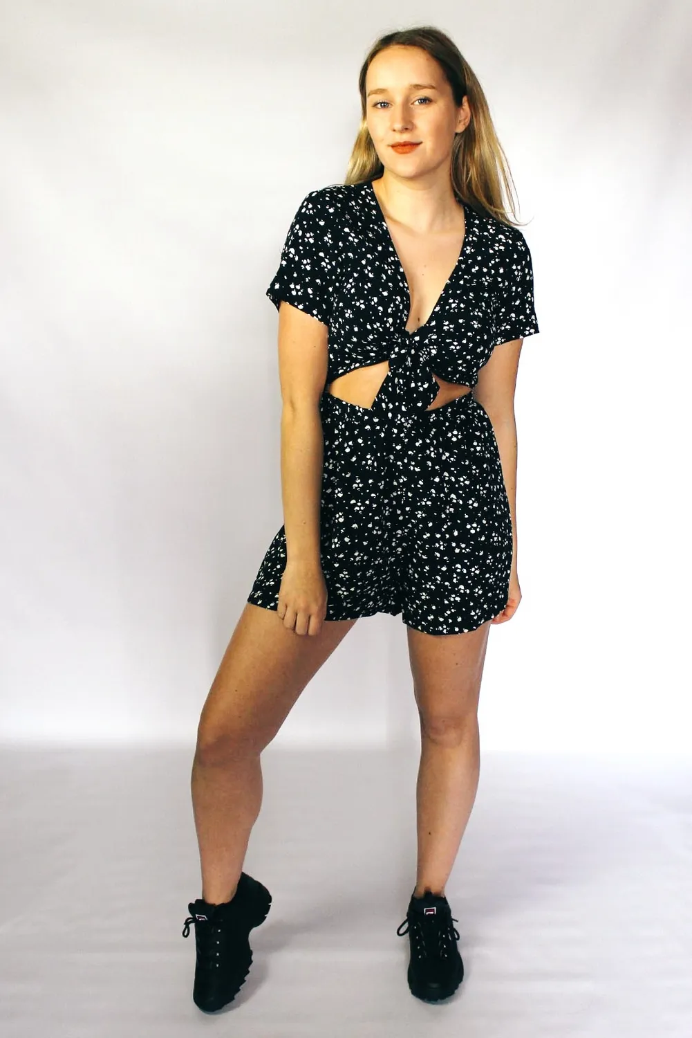 LOVEDRUNKY Cut Out jumpsuit zwart luchtig