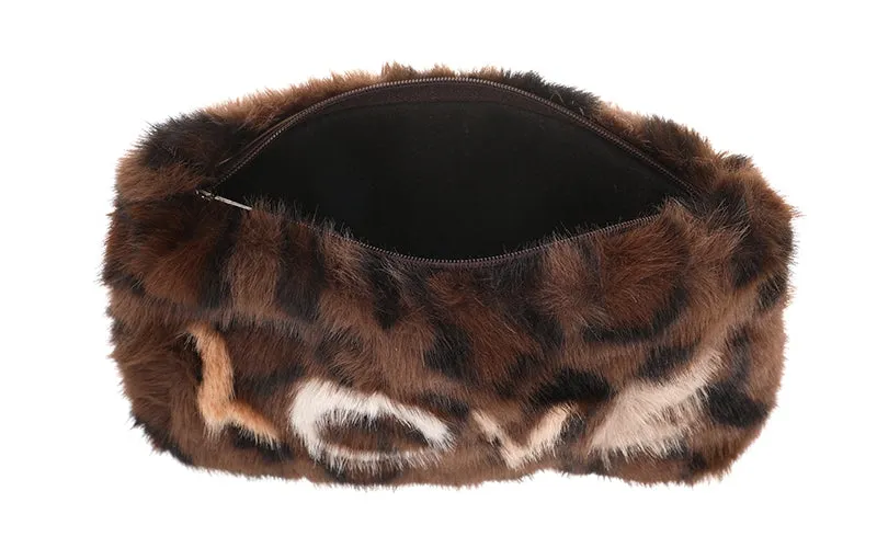 Amiek Borno make-up tasje love panter pluche