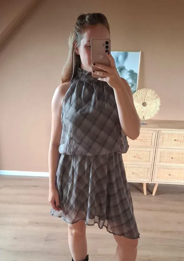 LOVEDRUNKY Asymmetrisch Jurk Grijs Geruit Kort