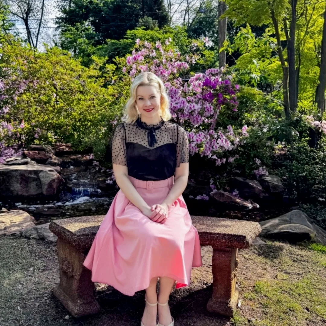 Tatyana Lana cirkelrok roze midi met riem elastiek