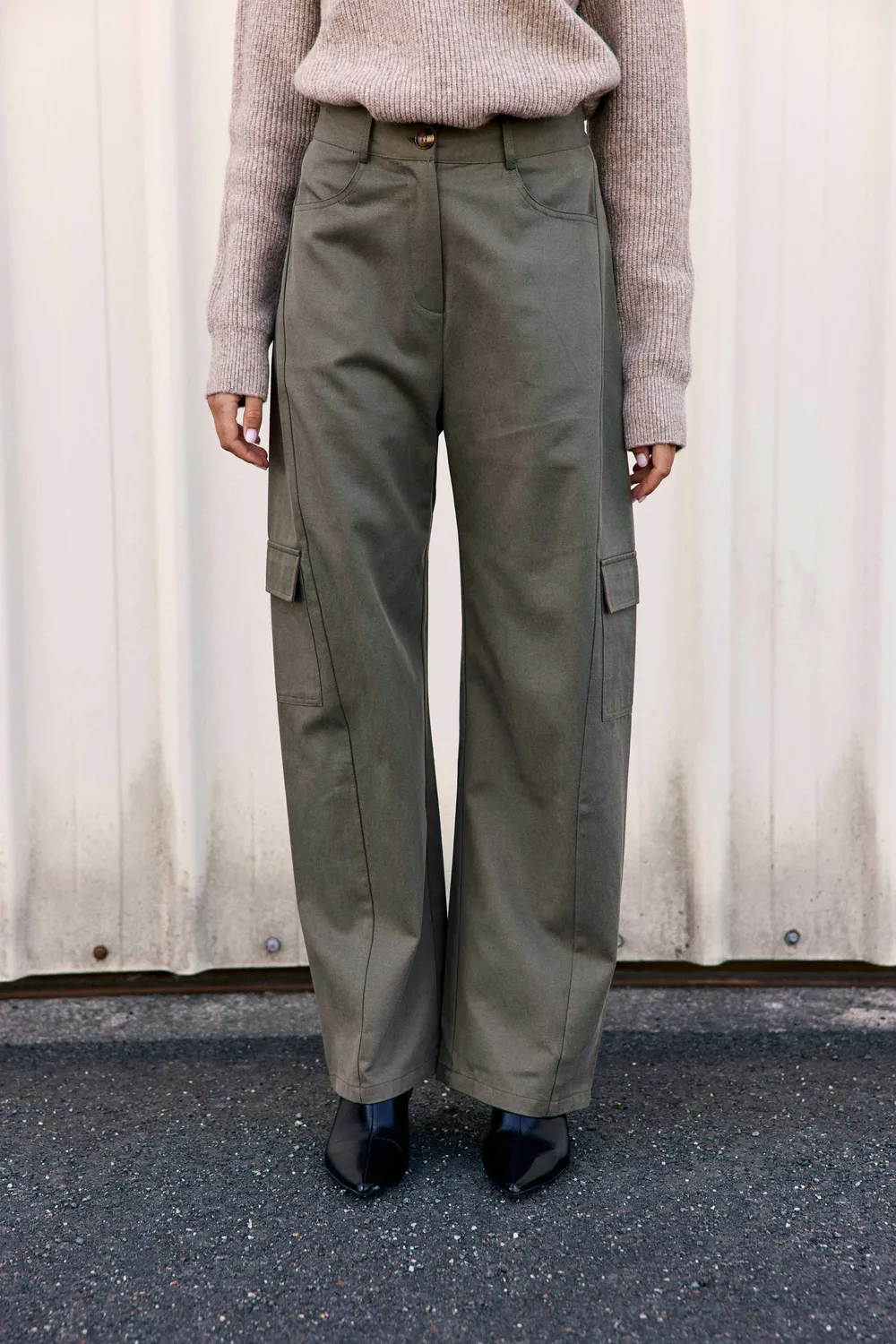 La Petite Etoile Pazy barrel broek kaki barrel