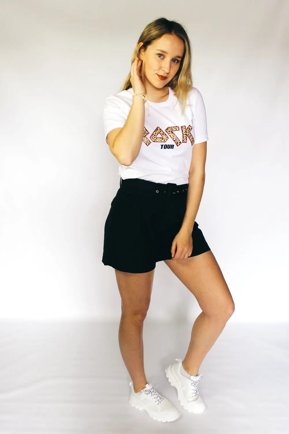 LOVEDRUNKY Short Suit short zwart met riem