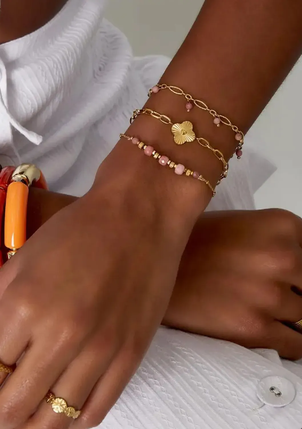 LOVEDRUNKY Flower armband goud bloem 16 cm