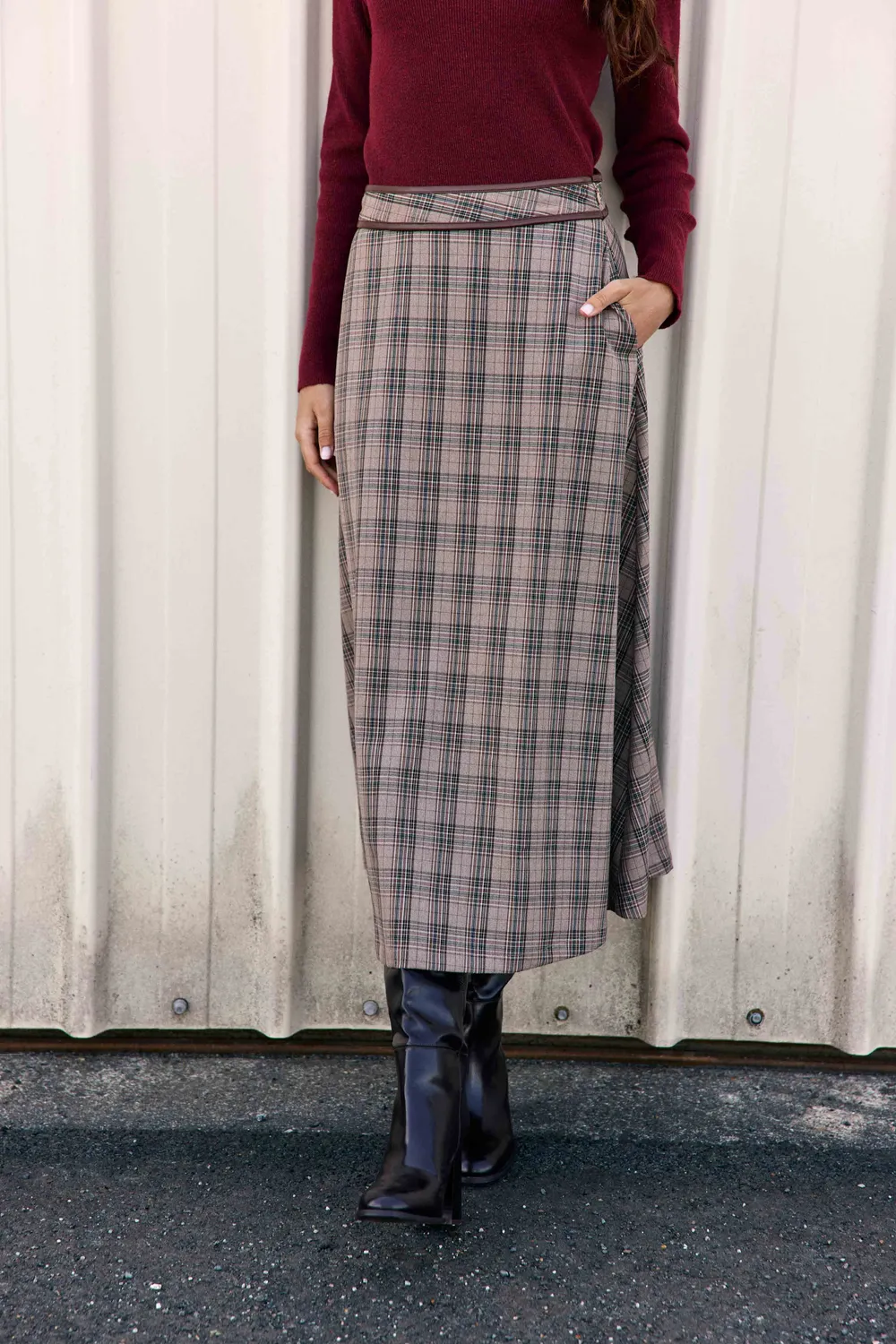 La Petite Etoile Jayleen rok taupe ruit midi