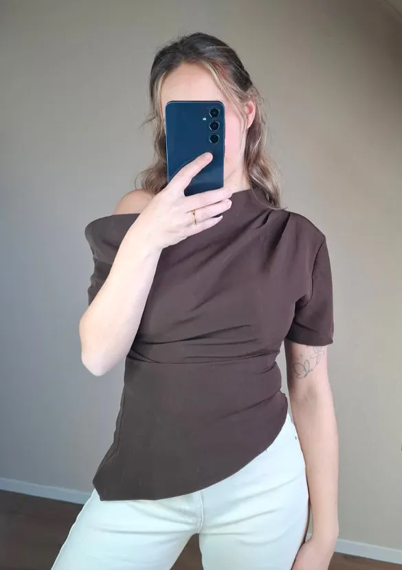 LOVEDRUNKY Top One Shoulder top bruin stretch