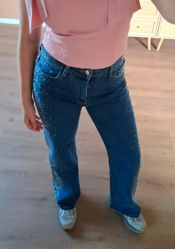 LOVEDRUNKY Straight Fit Strass jeans blauw strass zijkant