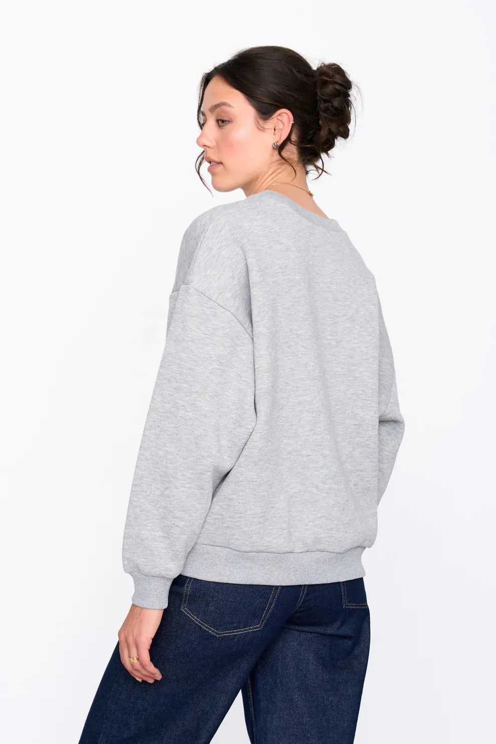 Amiek 24C Sweater grijs met borduursel