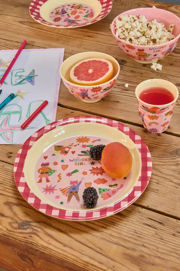 Amiek Hero kom medium roze melamine kind