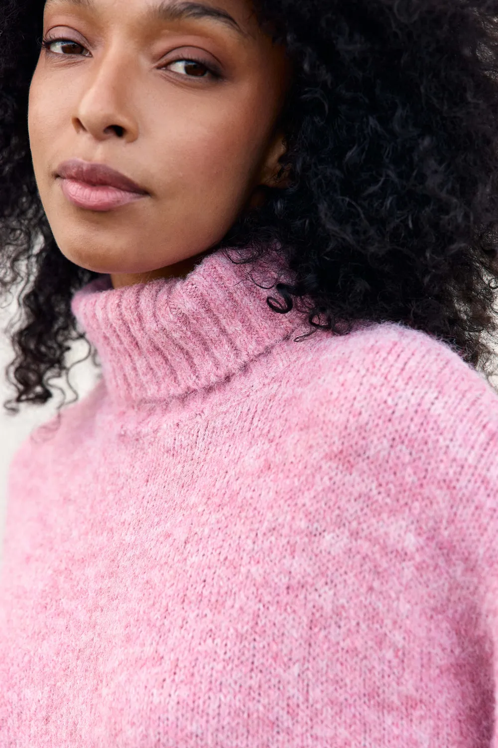 La Petite Etoile Mathea gebreide jurk roze knielengte