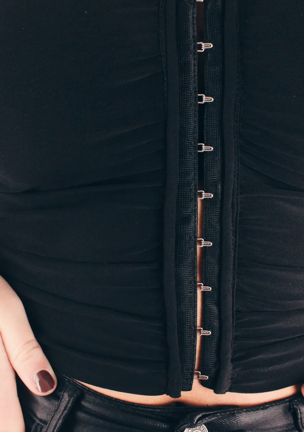 LOVEDRUNKY Crop top zwart stretch ruches