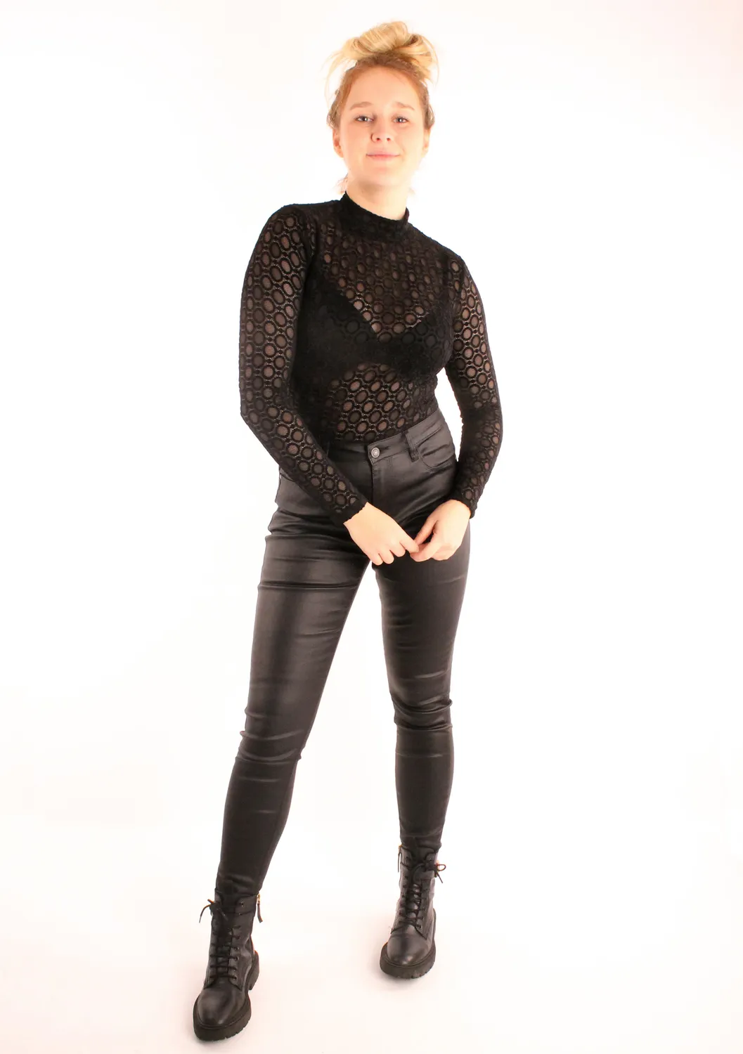 LOVEDRUNKY Skinny Coated zwarte broek hoge taille