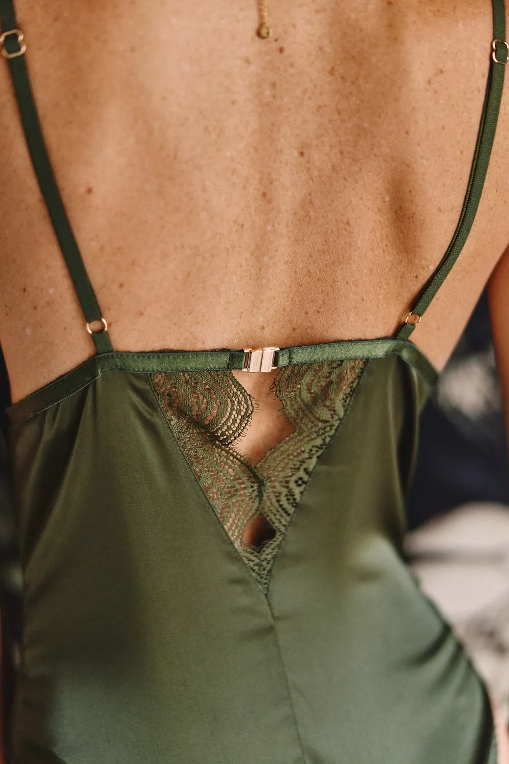La Petite Etoile Artine body kaki kant bralette
