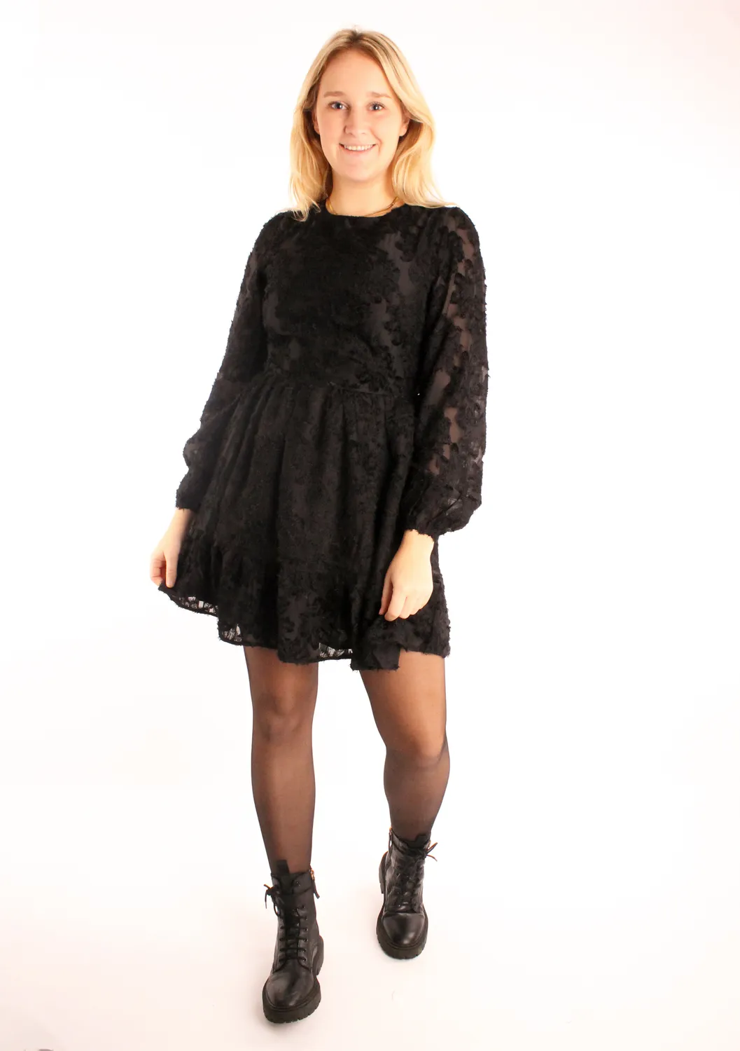 LOVEDRUNKY Feather jurk zwart A-lijn bloemenprint