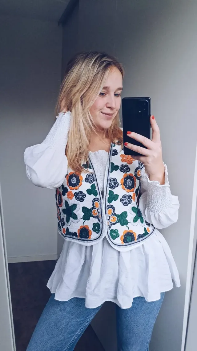 LOVEDRUNKY Bohemian Gilet wit bloemenprint