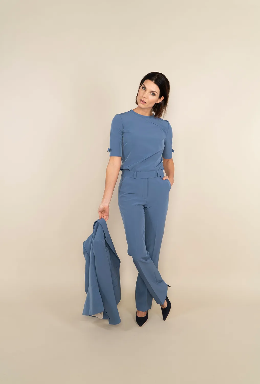 Laboutiek Clean Tee With Bows T-shirt Oceaanblauw Getailleerd